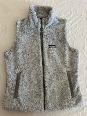 Patagonia Women’s Los Gatos Fleece Full Zip High Collar Vest
